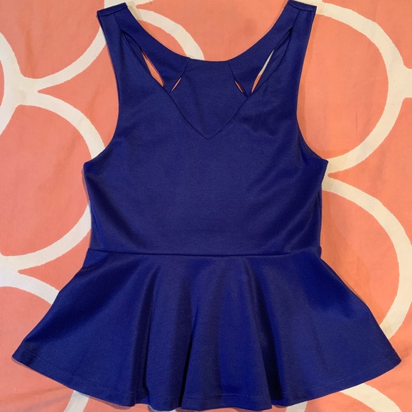 Urban Outfitters Peplum Cut Out Top - Picture 4 of 8